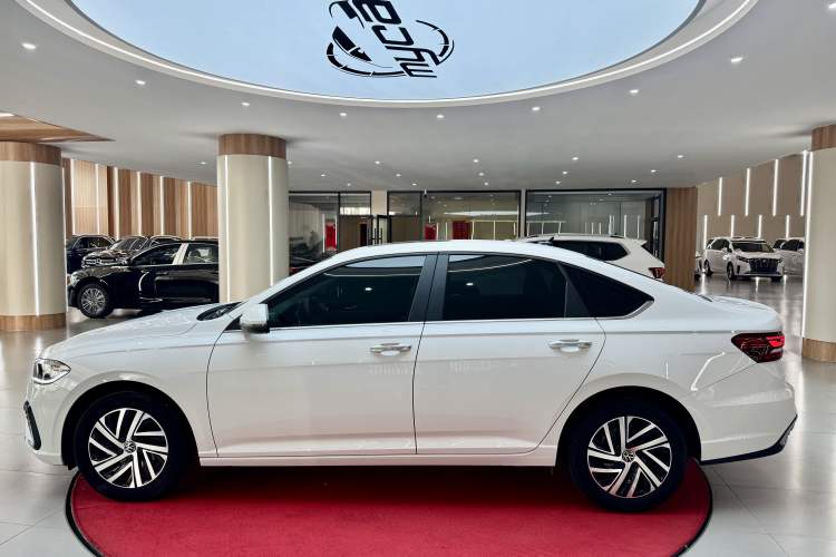 Used Volkswagen Lavida 2024 1.5L Automatic Starry Sky 5 Million Edition Exterior 7