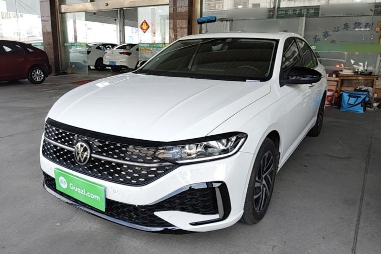 Used Volkswagen Lavida 2024 300TSI DSG Starry Sky Leading Edition Guazi used car, China used car export, Used car for sale, Used cars, Cheapest cars for sale