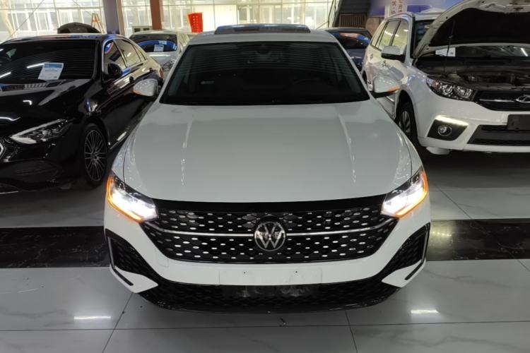 Used Volkswagen Lavida 2024 1.5L Automatic Starry Sky 5 Million Edition Front