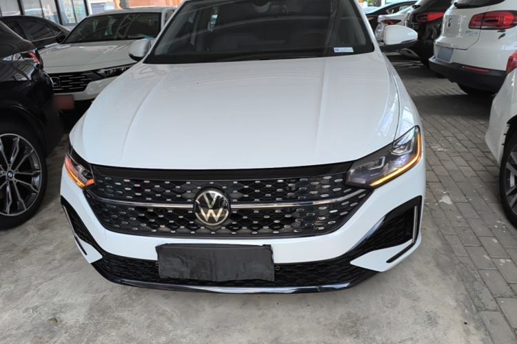Used Volkswagen Lavida 2024 1.5L Automatic Starry Sky 5 Million Edition Front