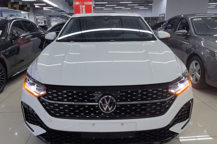 Used Volkswagen Lavida 2024 1.5L Automatic Starry Sky 5 Million Edition Front