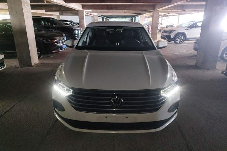 Used Volkswagen Lavida 2024 1.5L Automatic DeYi Edition Front