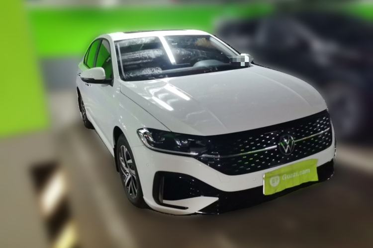 Used Volkswagen Lavida 2024 1.5L Automatic Starry Sky 5 Million Edition Front Right 45 Deg