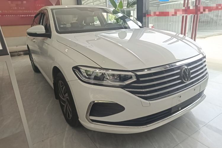 Used Volkswagen Lavida 2024 300TSI DSG Full-Comfort Edition Front Right 45 Deg