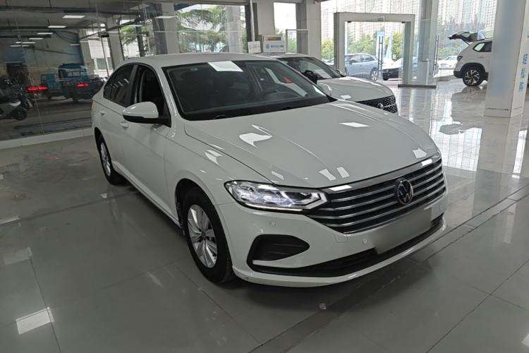 Used Volkswagen Lavida 2024 1.5L Automatic DeYi Edition Front Right 45 Deg
