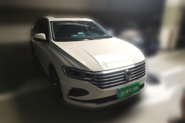 Used Volkswagen Lavida 2024 1.5L Automatic 5 Million Edition Front Right 45 Deg