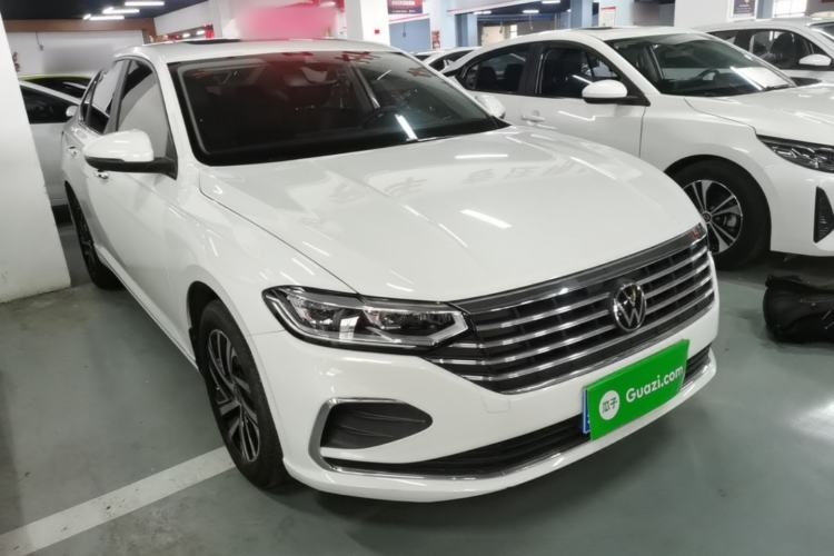 Used Volkswagen Lavida 2024 300TSI DSG Full-Comfort Edition Front Right 45 Deg