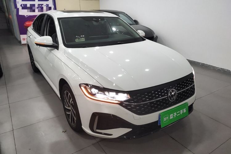 Used Volkswagen Lavida 2024 1.5L Automatic Starry Sky 5 Million Edition Front Right 45 Deg