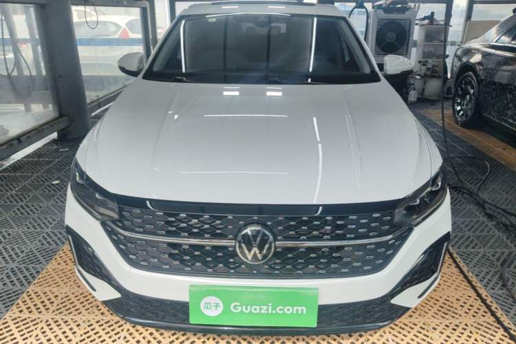 Used Volkswagen Lavida 2024 1.5L Automatic Starry Sky 5 Million Edition Front