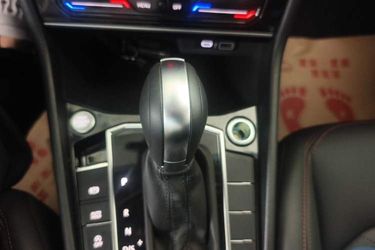 Used Volkswagen Lavida 2024 300TSI DSG Starry Sky Leading Edition Gear Lever