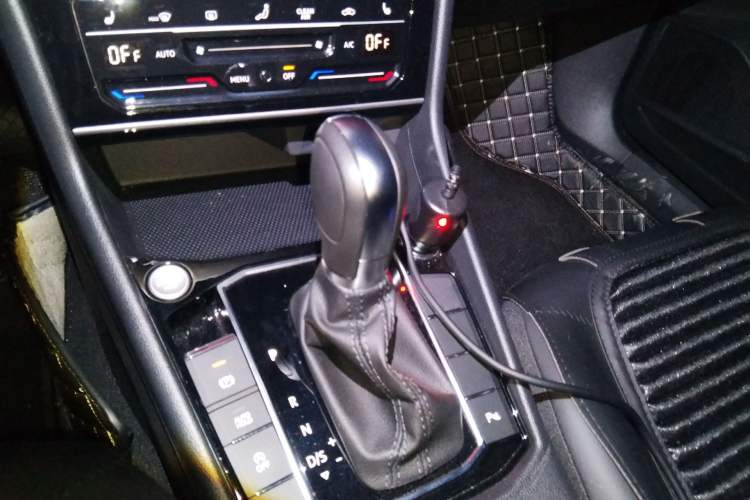 Used Volkswagen Lavida 2024 300TSI DSG Starry Sky Leading Edition Gear Lever