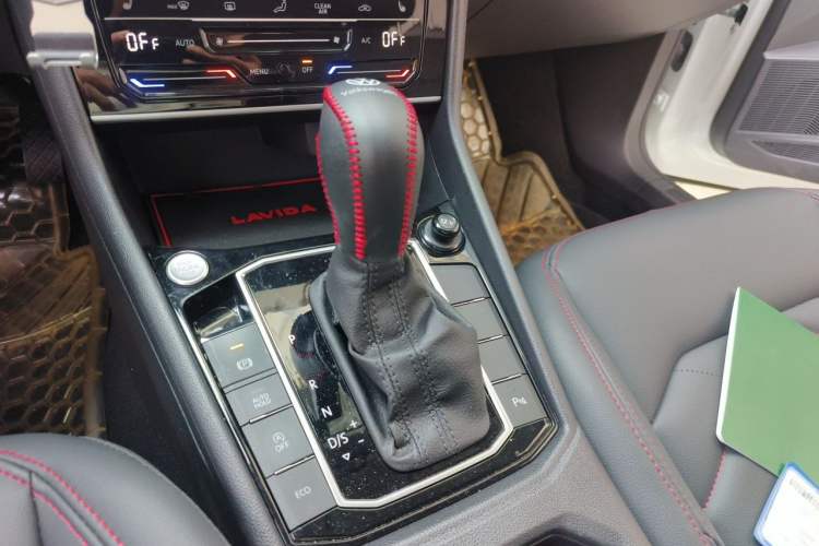 Used Volkswagen Lavida 2024 300TSI DSG Starry Sky Leading Edition Gear Lever