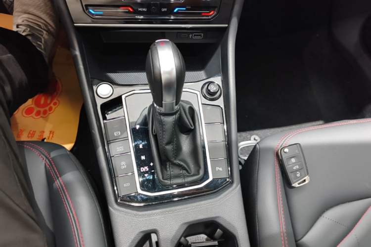 Used Volkswagen Lavida 2024 300TSI DSG Starry Sky Leading Edition Gear Lever