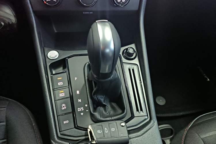 Used Volkswagen Lavida 2024 300TSI DSG Starry Sky Deluxe Edition Gear Lever