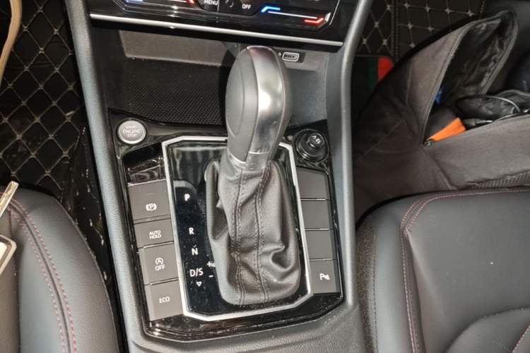 Used Volkswagen Lavida 2024 300TSI DSG Starry Sky Leading Edition Gear Lever