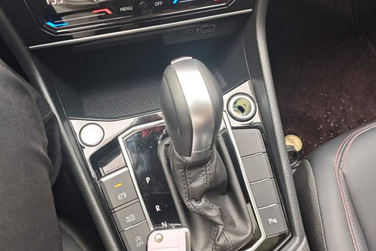 Used Volkswagen Lavida 2024 300TSI DSG Starry Sky Leading Edition Gear Lever