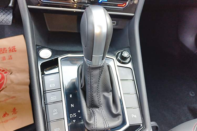Used Volkswagen Lavida 2024 300TSI DSG Starry Sky Leading Edition Gear Lever