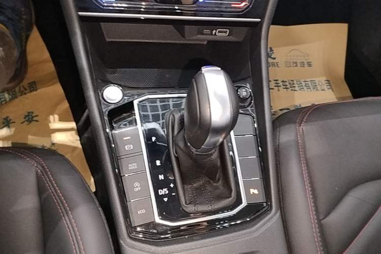 Used Volkswagen Lavida 2024 300TSI DSG Starry Sky Leading Edition Gear Lever