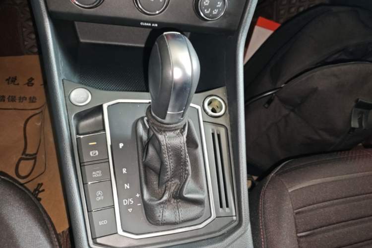 Used Volkswagen Lavida 2024 300TSI DSG Starry Sky Deluxe Edition Gear Lever