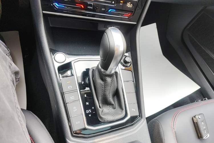 Used Volkswagen Lavida 2024 300TSI DSG Starry Sky Leading Edition Gear Lever