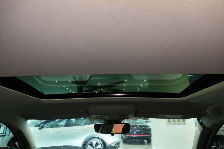 Used Volkswagen Lavida 2024 300TSI DSG Starry Sky Leading Edition Headliner