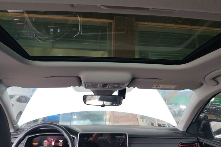 Used Volkswagen Lavida 2024 300TSI DSG Starry Sky Deluxe Edition Headliner