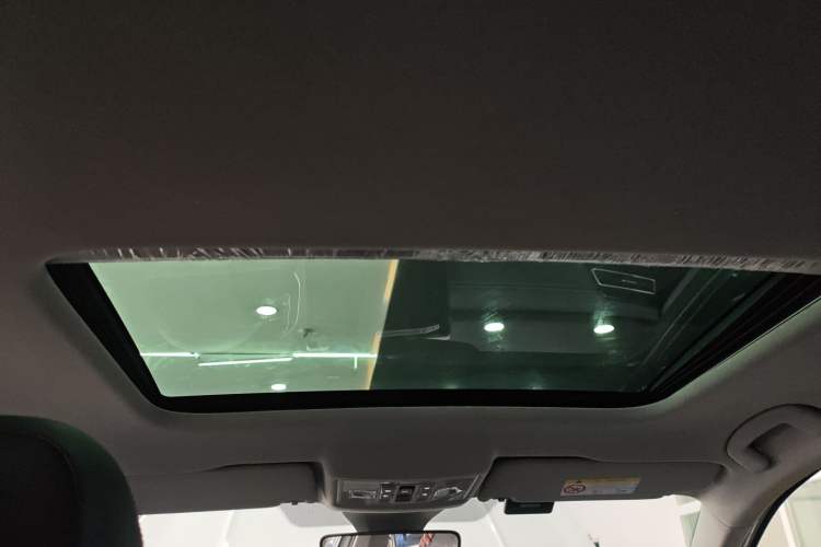 Used Volkswagen Lavida 2024 1.5L Automatic Starry Sky 5 Million Edition Headliner