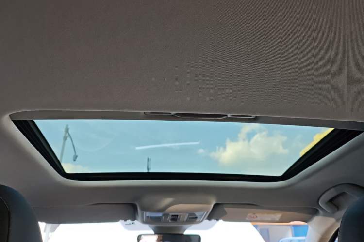 Used Volkswagen Lavida 2024 300TSI DSG Starry Sky Leading Edition Headliner