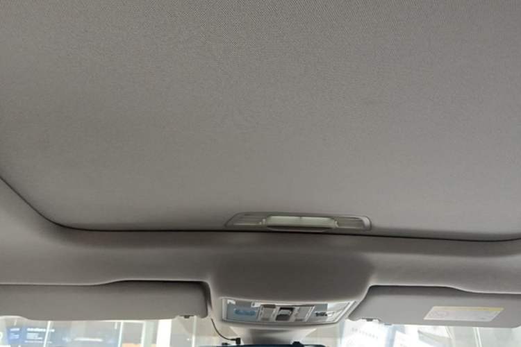 Used Volkswagen Lavida 2024 1.5L Automatic 5 Million Edition Headliner