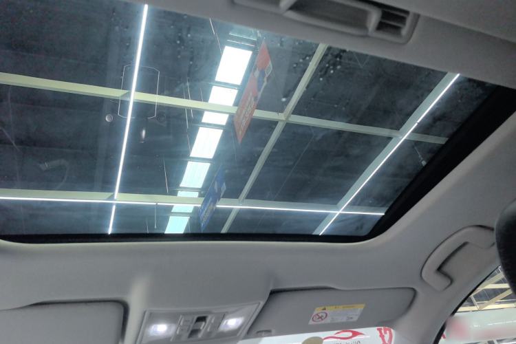 Used Volkswagen Lavida 2024 1.5L Automatic 5 Million Edition Headliner