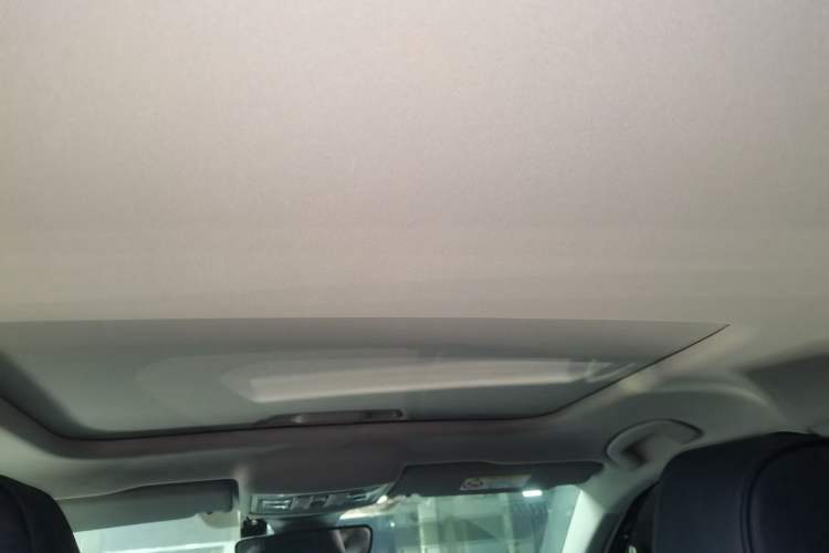 Used Volkswagen Lavida 2024 1.5L Automatic 5 Million Edition Headliner