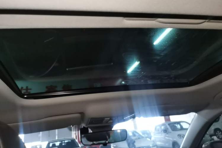 Used Volkswagen Lavida 2024 300TSI DSG Full-Comfort Edition Headliner