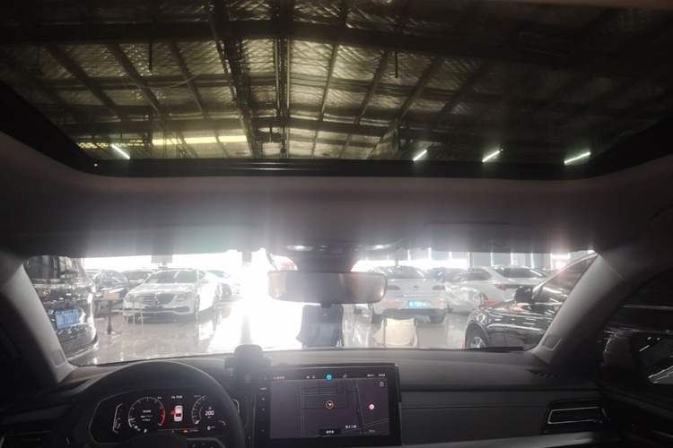 Used Volkswagen Lavida 2024 1.5L Automatic Starry Sky 5 Million Edition Headliner