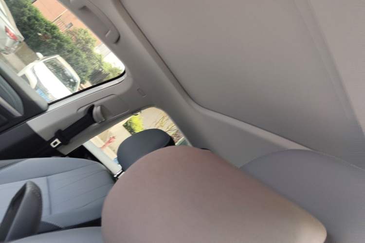 Used Volkswagen Lavida 2024 1.5L Automatic Starry Sky 5 Million Edition Headliner