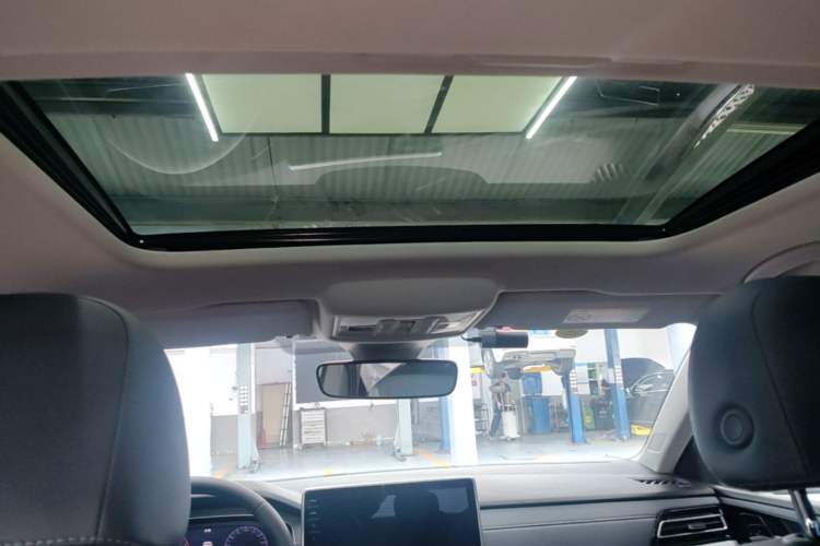 Used Volkswagen Lavida 2024 1.5L Automatic Starry Sky 5 Million Edition Headliner