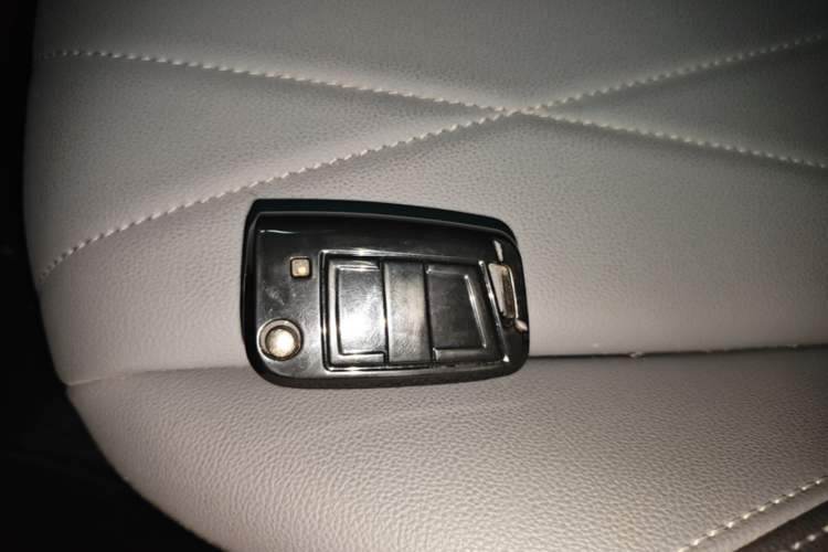 Used Volkswagen Lavida 2024 1.5L Automatic 5 Million Edition Interior 1