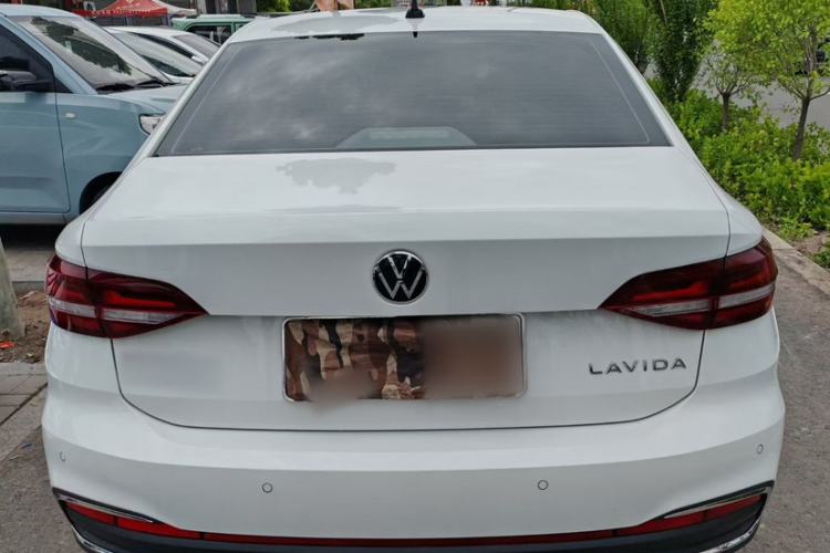 Used Volkswagen Lavida 2024 1.5L Automatic 5 Million Edition Interior 1