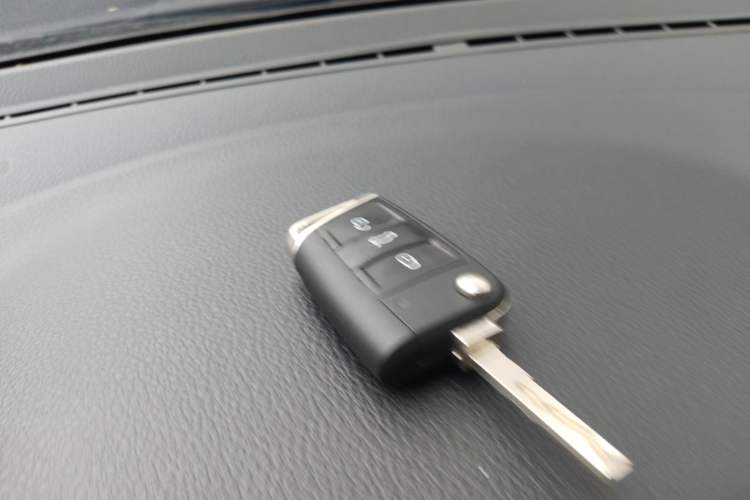 Used Volkswagen Lavida 2024 1.5L Automatic 5 Million Edition Interior 1