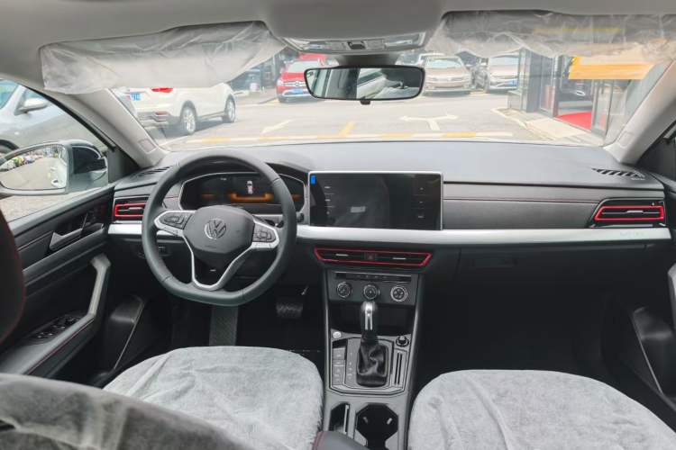 Used Volkswagen Lavida 2024 300TSI DSG Starry Sky Deluxe Edition Interior 1