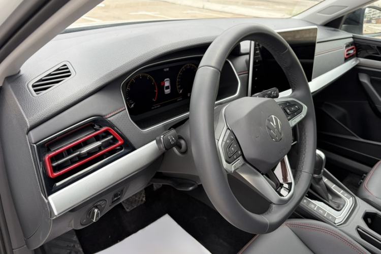Used Volkswagen Lavida 2024 300TSI DSG Starry Sky Leading Edition Interior 10