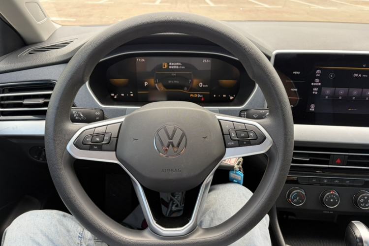 Used Volkswagen Lavida 2024 1.5L Automatic DeYi Edition Interior 2