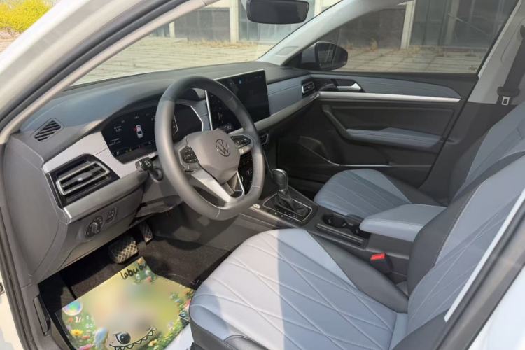 Used Volkswagen Lavida 2024 1.5L Automatic Starry Sky 5 Million Edition Interior 2