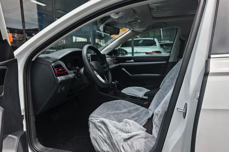 Used Volkswagen Lavida 2024 300TSI DSG Starry Sky Deluxe Edition Interior 2