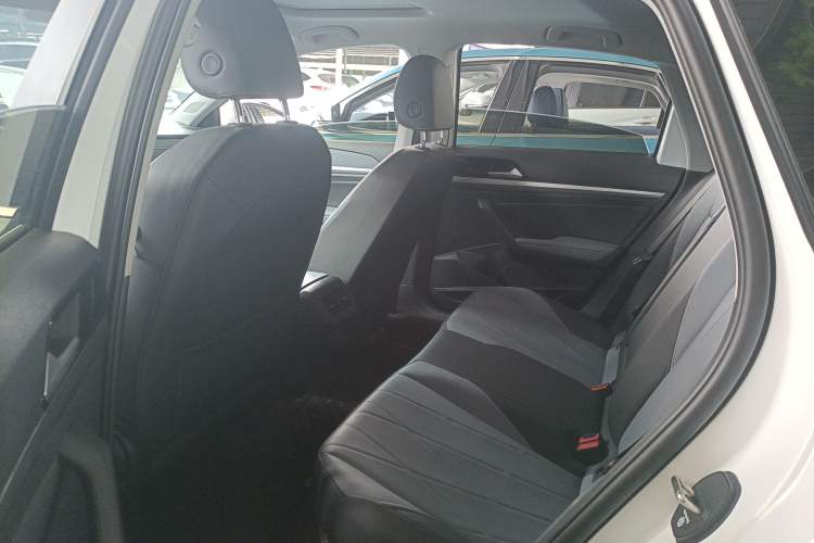 Used Volkswagen Lavida 2024 1.5L Automatic Starry Sky 5 Million Edition Interior 3