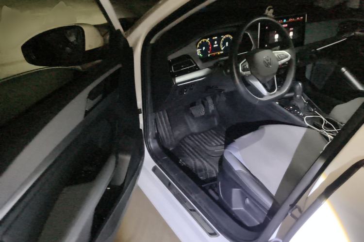 Used Volkswagen Lavida 2024 1.5L Automatic Starry Sky 5 Million Edition Interior 3