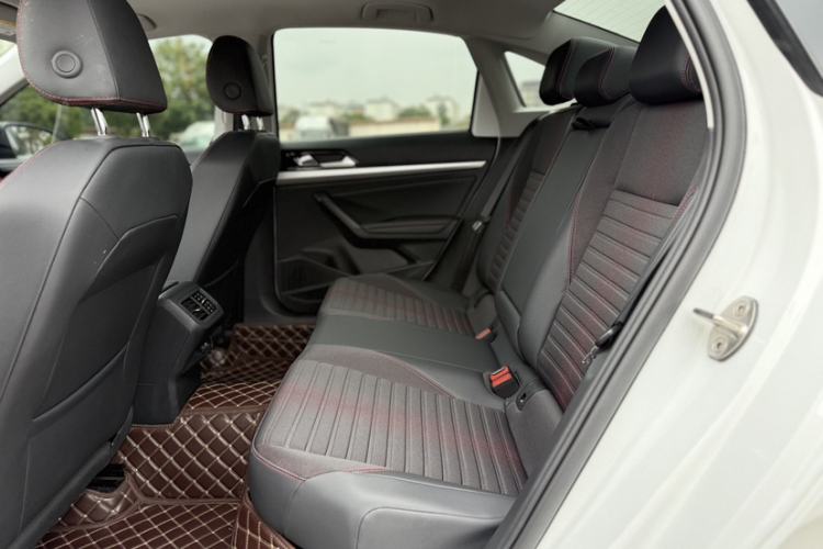 Used Volkswagen Lavida 2024 300TSI DSG Starry Sky Deluxe Edition Interior 3