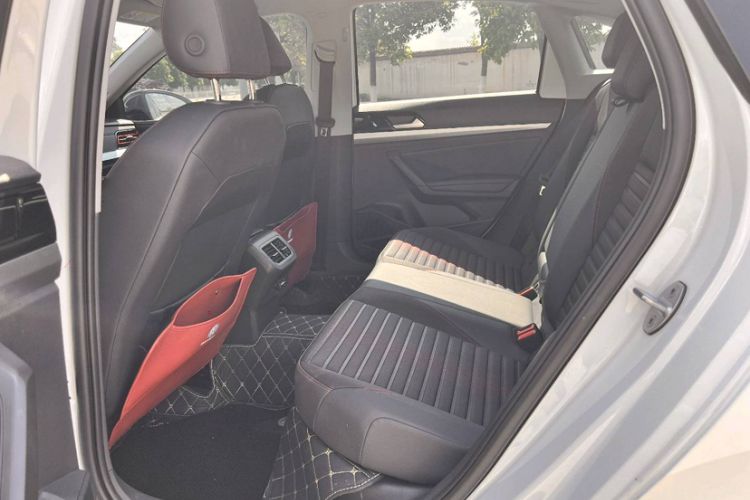 Used Volkswagen Lavida 2024 300TSI DSG Starry Sky Deluxe Edition Interior 3