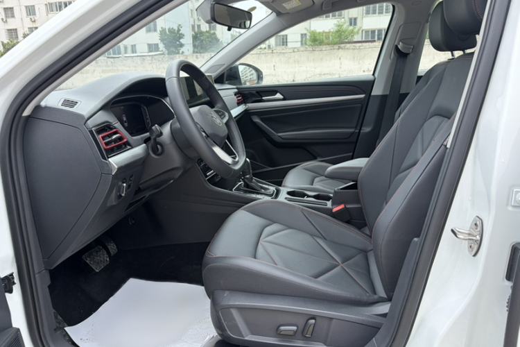 Used Volkswagen Lavida 2024 300TSI DSG Starry Sky Leading Edition Interior 4