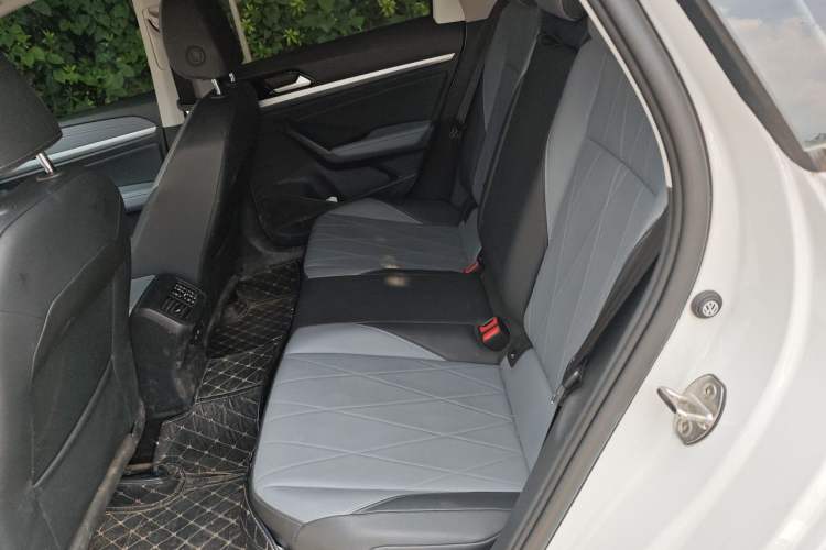 Used Volkswagen Lavida 2024 1.5L Automatic Starry Sky 5 Million Edition Interior 4