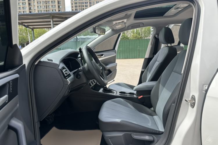 Used Volkswagen Lavida 2024 1.5L Automatic Starry Sky 5 Million Edition Interior 6
